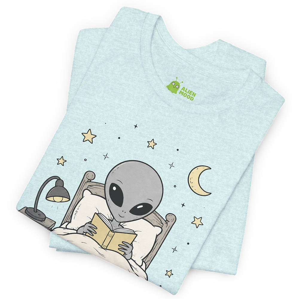 Bedtime Reading Alien T-shirt