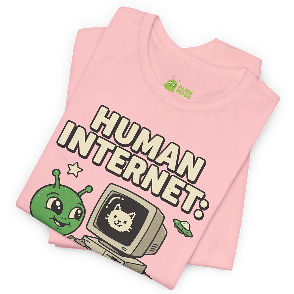 Mostly Cats Alien T-shirt
