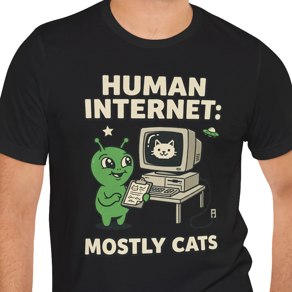 Mostly Cats Alien T-shirt